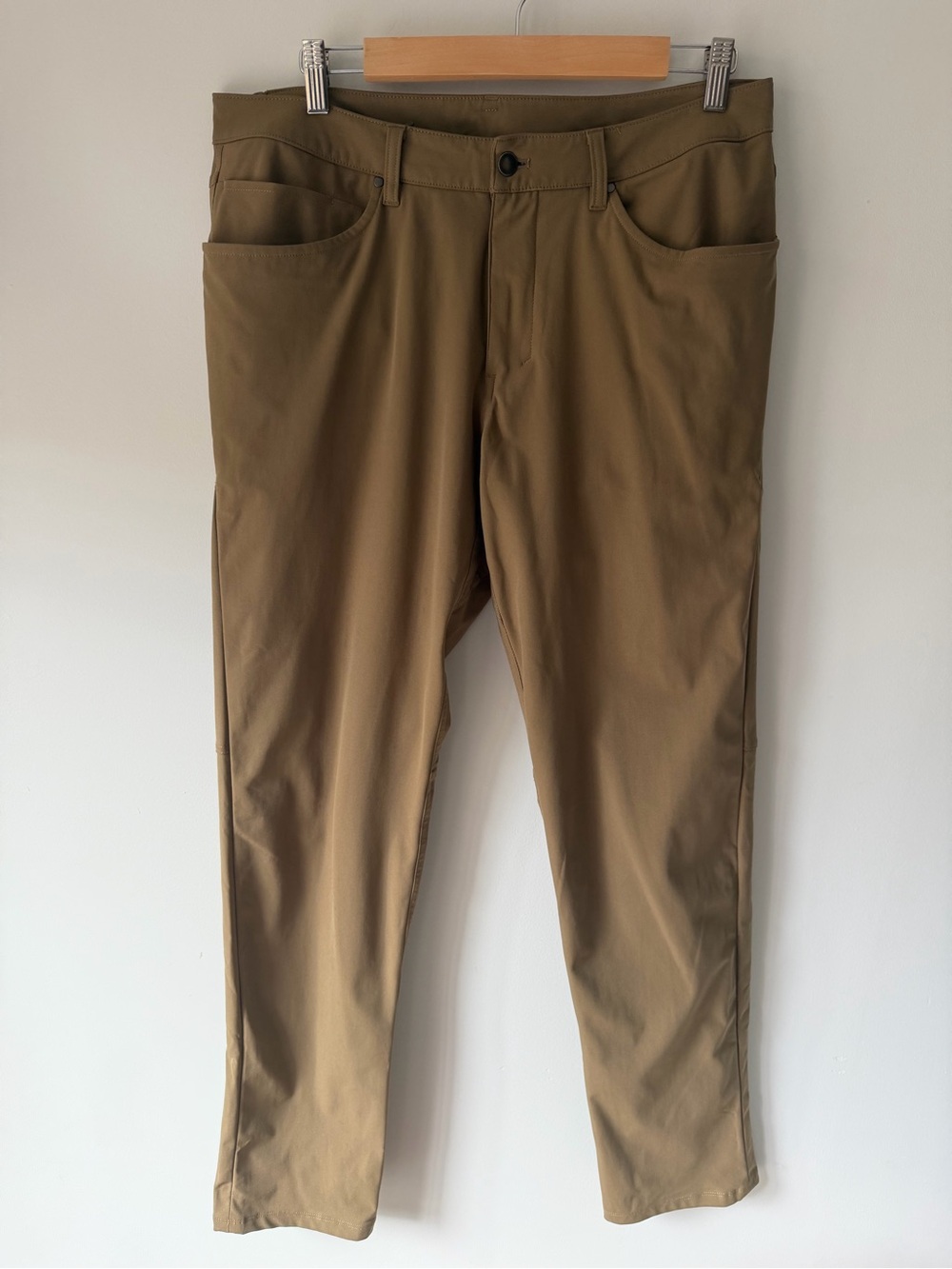 lululemon Men’s ABC 5-Pocket Warpstreme Pants Brown 33x34